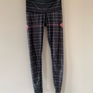 Teeki striped diamond leggings